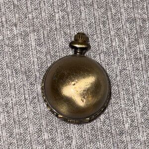 Steampunk theme bronze tone quartz watch locket pendant-not sure if working